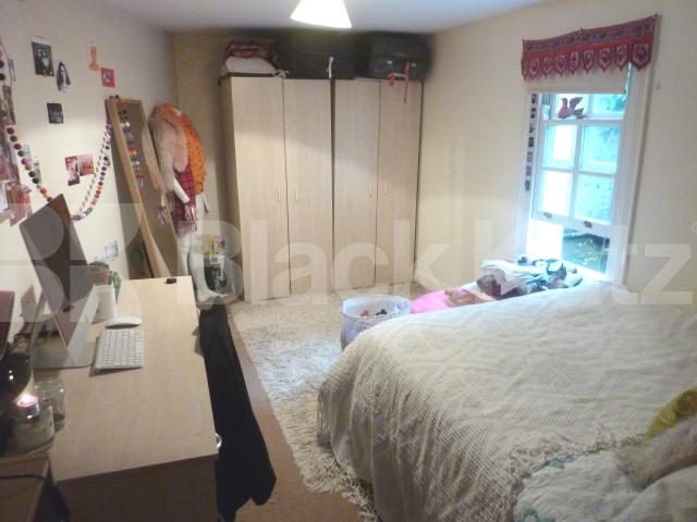 			FANTASTIC 3 BED IN MARYLEBONE!, 3 Bedroom, 1 bath, 1 reception Flat			 Cosway Street, MARYLEBONE